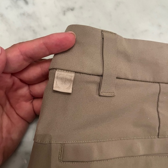 Lululemon Men’s Khaki Shorts 28 ⭐️stains - Picture 6 of 12